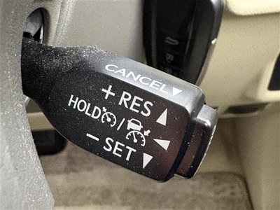 2022 Toyota LAND CRUISER PRADO — миниатюра 17