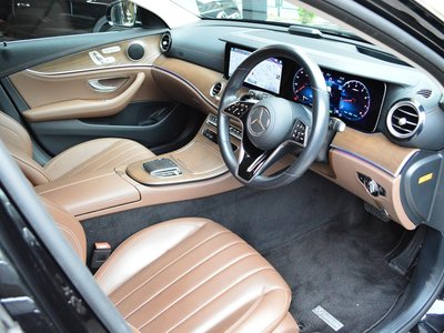 MERCEDES-BENZ E-CLASS WAGON - 3