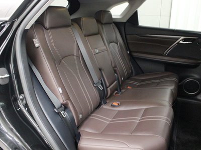 صورة 7 لـ 2022 Lexus RX