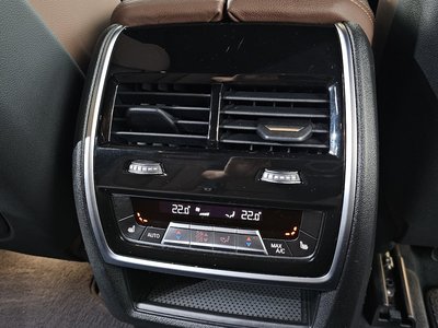 2020 BMW X5 thumbnail 19