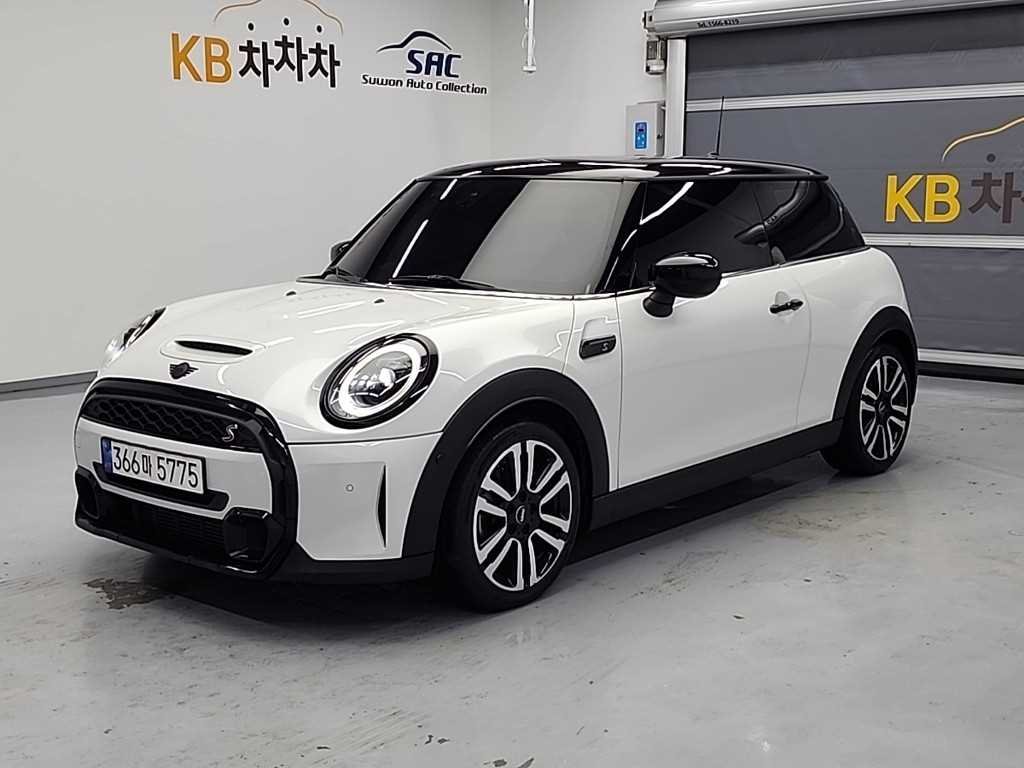 MINI COOPER S - View 1