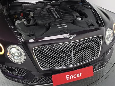 صورة 8 لـ 2018 Bentley BENTAYGA