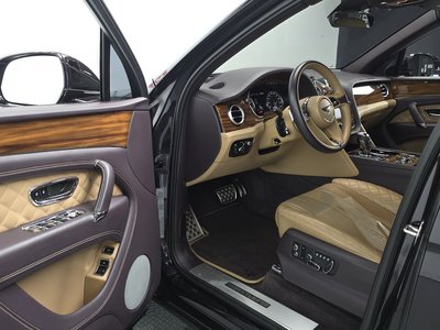 صورة مصغرة 14 لـ 2018 Bentley BENTAYGA