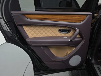 صورة مصغرة 16 لـ 2018 Bentley BENTAYGA