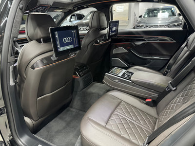 2021 AUDI S8 thumbnail 12