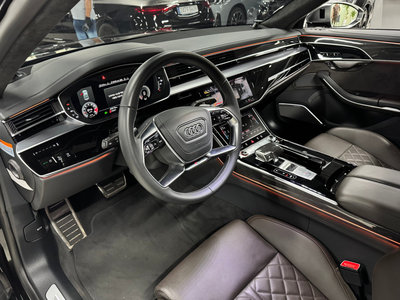 2021 AUDI S8 照片 6