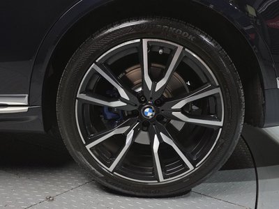 BMW X7 - 8