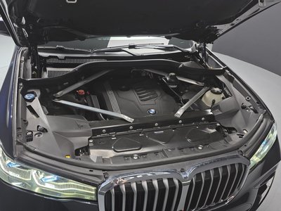 BMW X7 - 7