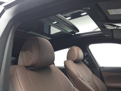2022 BMW X6 — миниатюра 17
