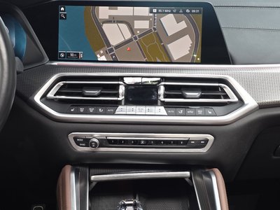 2022 BMW X6 — миниатюра 13