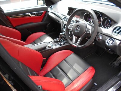 MERCEDES-BENZ C-CLASS WAGON AMG - 6