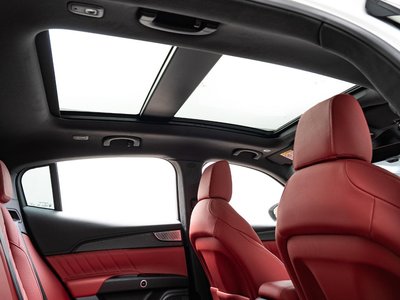 2024 Maserati GRECALE photo 7