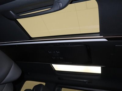 2024 Toyota ALPHARD — миниатюра 16