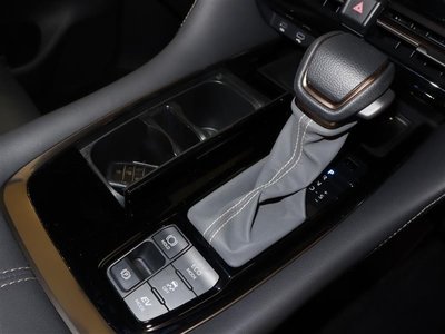 2024 Toyota ALPHARD — миниатюра 27