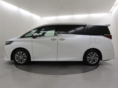 2024 Toyota ALPHARD 照片 3