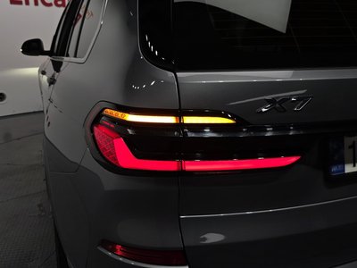 2023 BMW X7 照片 10