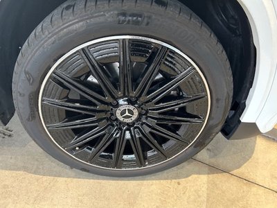 MERCEDES-BENZ GLA - 9