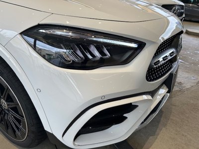 MERCEDES-BENZ GLA - 7