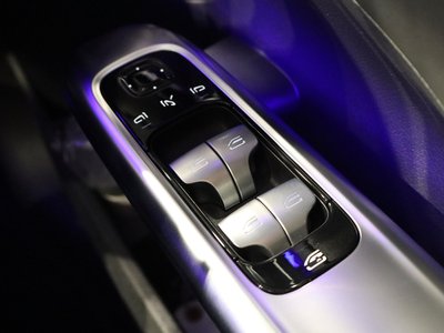 2023 Mercedes-BENZ C-CLASS AMG 缩略图 41