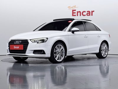 AUDI NEW A3 - 1
