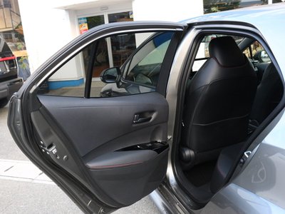 2025 Toyota GR COROLLA thumbnail 39