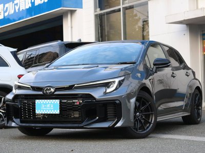 2025 Toyota GR COROLLA photo 8