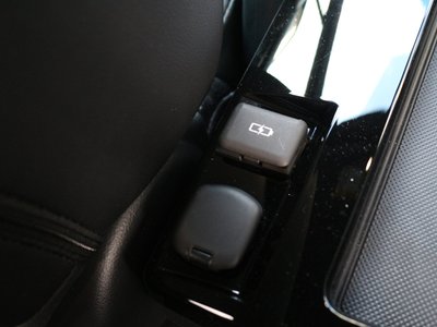 2025 Toyota GR COROLLA thumbnail 36
