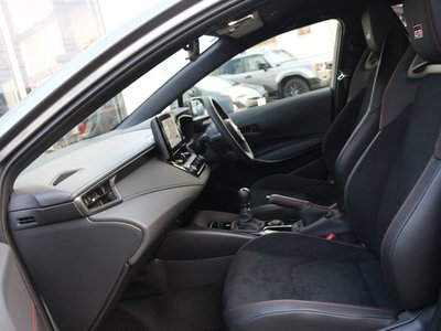 2025 Toyota GR COROLLA thumbnail 15