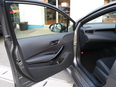 2025 Toyota GR COROLLA thumbnail 37