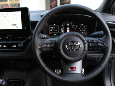 2025 Toyota GR COROLLA thumbnail 14