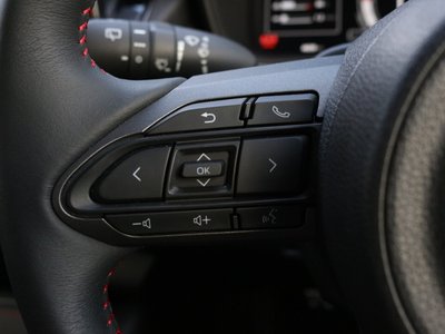 2025 Toyota GR COROLLA thumbnail 26