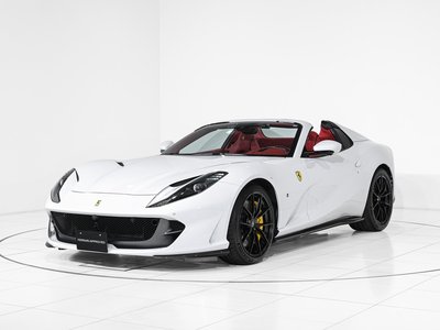 صورة 6 لـ 2023 Ferrari 812 GTS