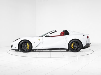 صورة 8 لـ 2023 Ferrari 812 GTS