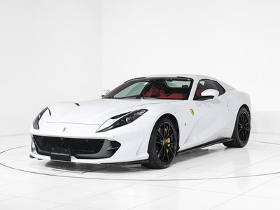 صورة 7 لـ 2023 Ferrari 812 GTS