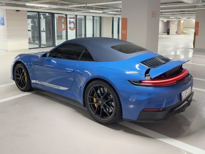 2026 Porsche 911 照片 2