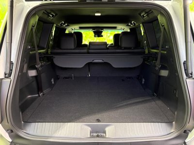 TOYOTA LAND CRUISER 250 - 8