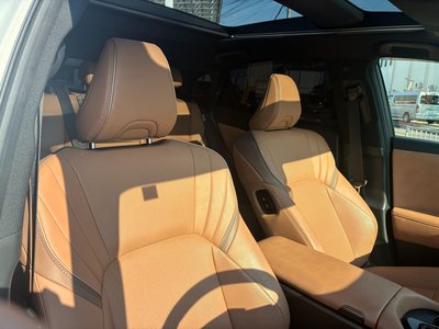 2023 Toyota CROWN SPORT thumbnail 15