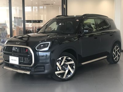 MINI COUNTRYMAN - 1