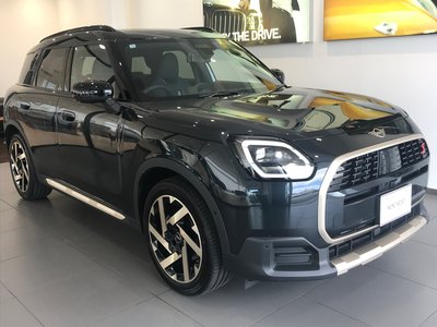 MINI COUNTRYMAN - 6