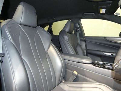 صورة مصغرة 46 لـ 2023 Lexus NX