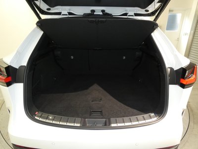 صورة مصغرة 48 لـ 2023 Lexus NX