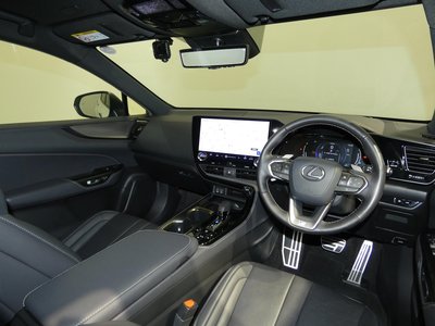 صورة مصغرة 20 لـ 2023 Lexus NX