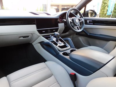 PORSCHE CAYENNE - 3