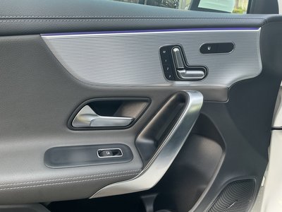 2019 Mercedes-BENZ A-CLASS — миниатюра 37