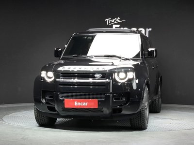 LAND ROVER DEFENDER - 2