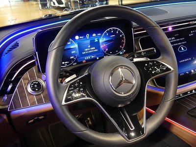 2025 Mercedes-BENZ E-CLASS 缩略图 12