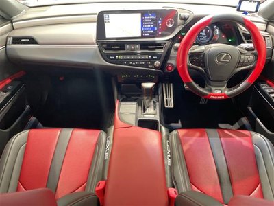 2022 Lexus ES photo 7