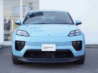 PORSCHE MACAN - 6