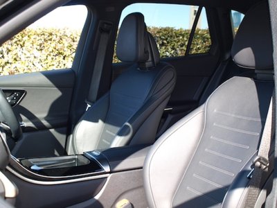 MERCEDES-BENZ GLC - 10