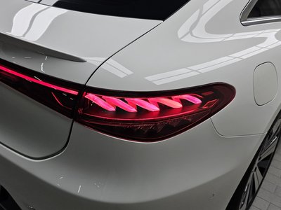 2022 Mercedes-BENZ EQS — миниатюра 11